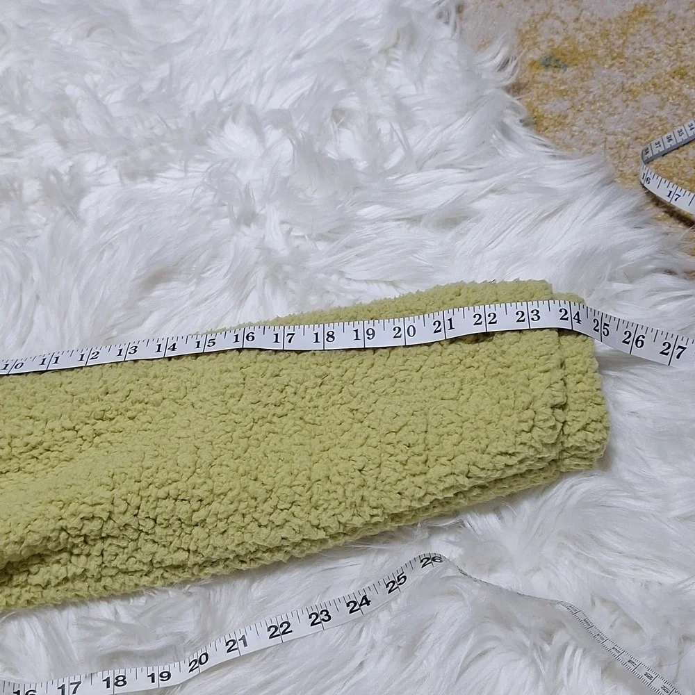 Arizona Jen Co XS faux fur coat